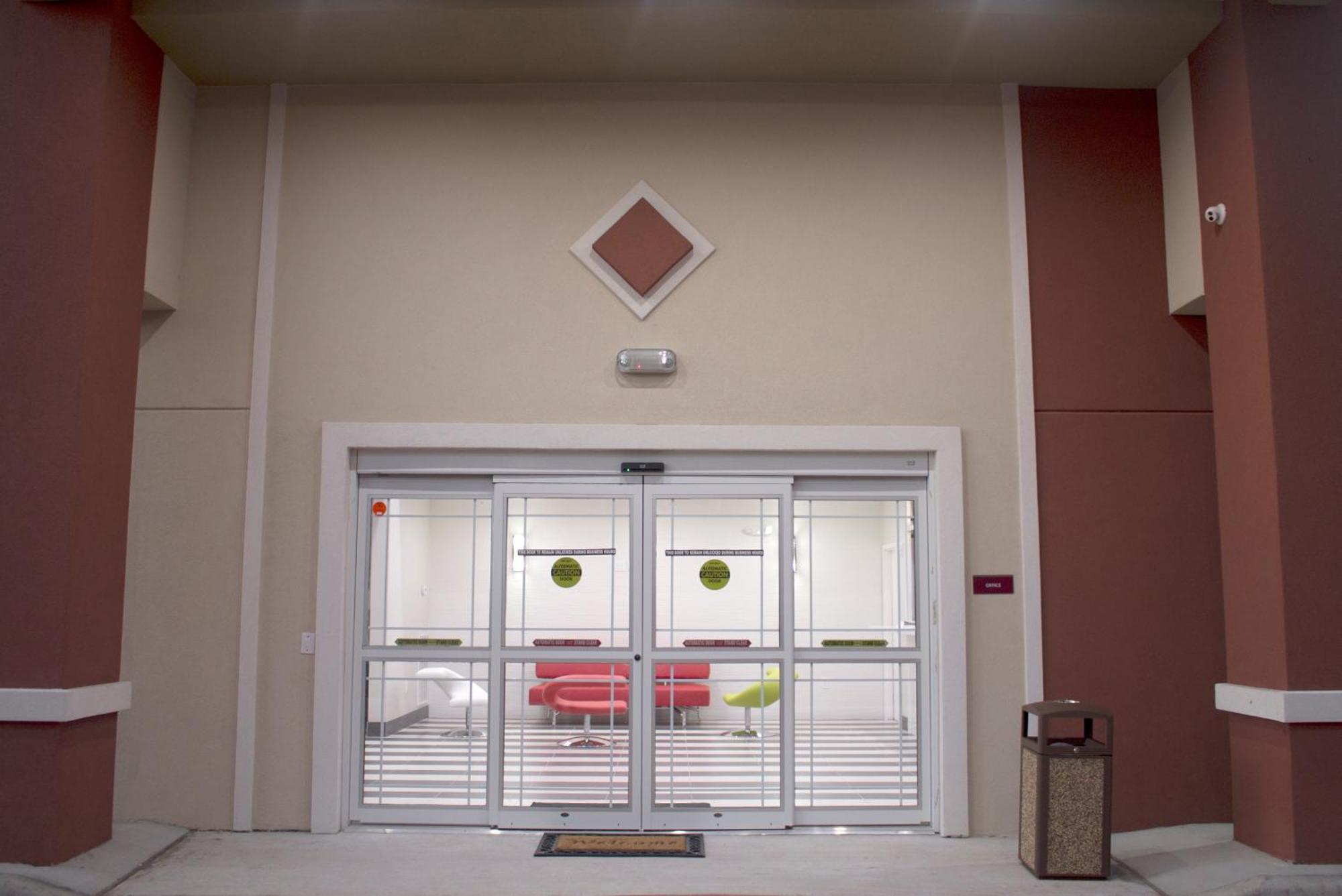יוסטון Grand Villa Inn And Suites Westchase/Chinatown מראה חיצוני תמונה
