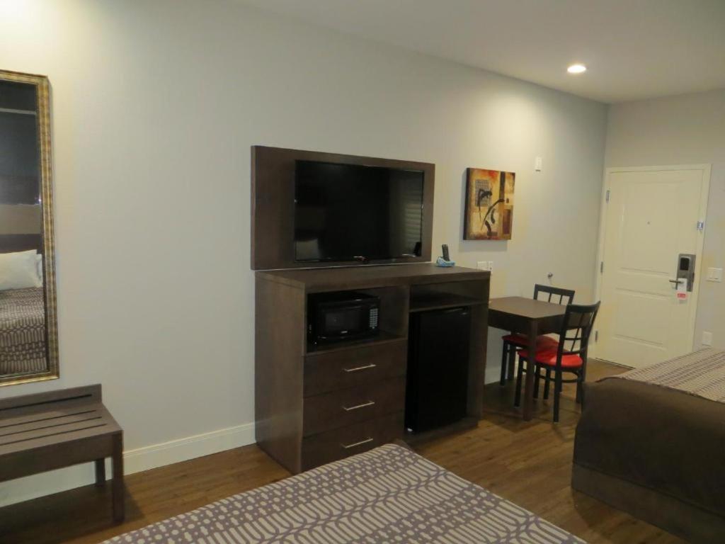 יוסטון Grand Villa Inn And Suites Westchase/Chinatown מראה חיצוני תמונה